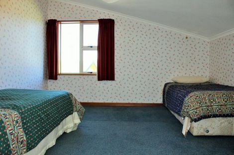 Photo of property in 6 Pop Andrew Drive, Te Anau, 9600