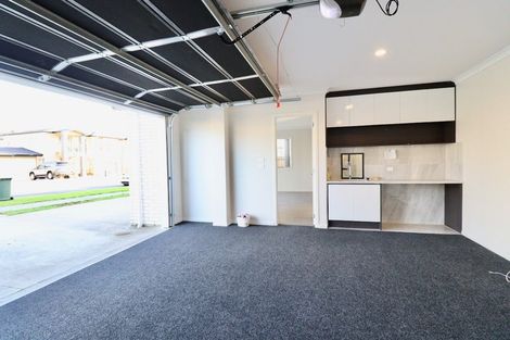 Photo of property in 4 Piringa Street, Flat Bush, Auckland, 2019