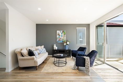 Photo of property in 9 Nephrite Lane, Henderson, Auckland, 0610