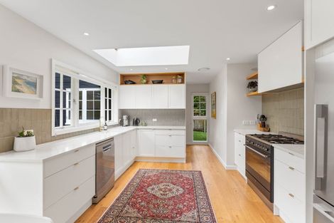 Photo of property in 50 Huia Street, Waikanae, 5036