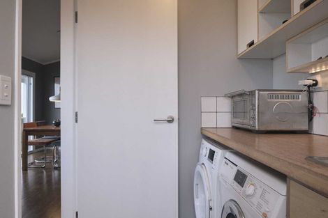 Photo of property in 2/7 Jasmine Grove, Maungaraki, Lower Hutt, 5010