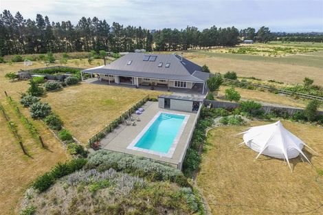 Photo of property in 319 Innes Road, Glasnevin, Amberley, 7482