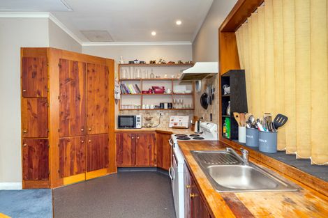 Photo of property in 25 Roslyn Terrace, West End, Timaru, 7910