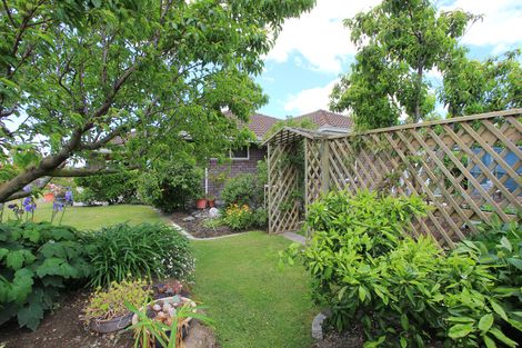 Photo of property in 33 Karina Crescent, Redwoodtown, Blenheim, 7201
