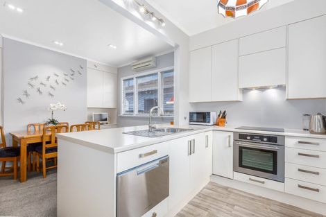 Photo of property in 150 Waiwhetu Road, Waterloo, Lower Hutt, 5011