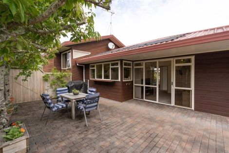 Photo of property in 55 Lansdowne Crescent, Glenview, Hamilton, 3206