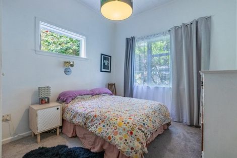 Photo of property in 3 Denholm Road, Hospital Hill, Napier, 4110