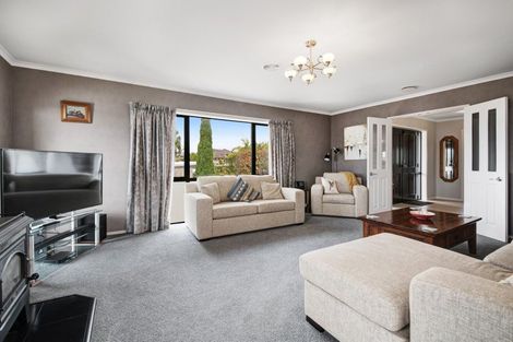 Photo of property in 30 Bayview Park Lane, Orewa, 0931