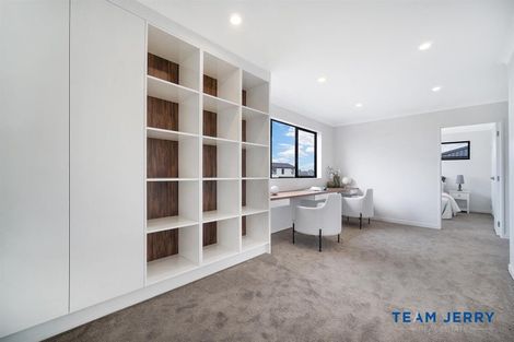 Photo of property in 17 Kaitiaki Drive, Clarks Beach, 2122