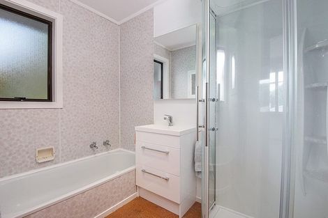 Photo of property in 33 Brockville Road, Glenross, Dunedin, 9011