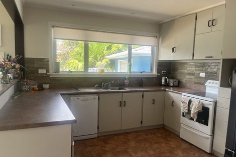 Photo of property in 8 Lemari Avenue, Stoke, Nelson, 7011