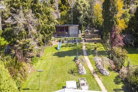 Photo of property in 38 Jocelyn Crescent, Pinehaven, Upper Hutt, 5019