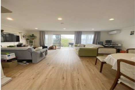 Photo of property in 10/15 Andersons Road, Oteha, Auckland, 0632