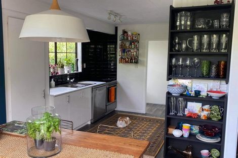 Photo of property in 5 Nicolas Avenue, Glen Eden, Auckland, 0602