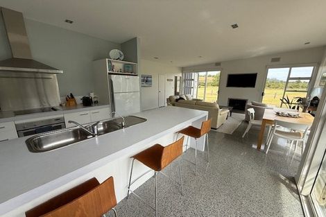 Photo of property in 152 Mangatawhiri Road, Omaha, Warkworth, 0986