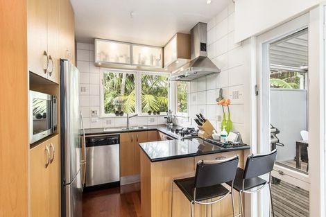 Photo of property in 2/31 Bracken Avenue, Takapuna, Auckland, 0622
