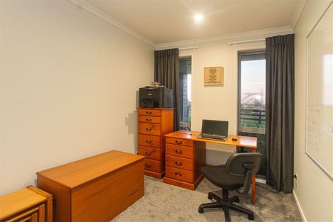 Photo of property in 1 Martingale Drive, Kingseat, Papakura, 2580