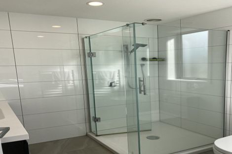 Photo of property in 11/31 Verbena Road, Birkdale, Auckland, 0626