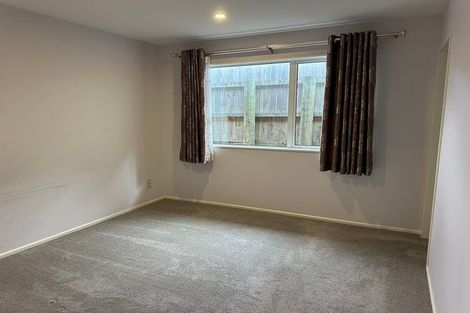 Photo of property in 56a Hutchinson Avenue, New Lynn, Auckland, 0600