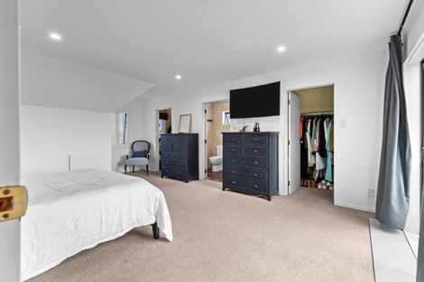 Photo of property in 113 John F Kennedy Drive, Milson, Palmerston North, 4414