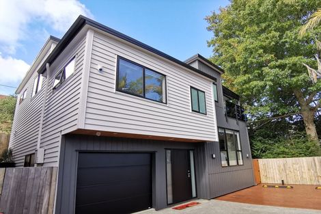 Photo of property in 57e Hogans Road, Glenfield, Auckland, 0629