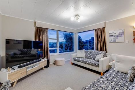 Photo of property in 45 Ayton Drive, Whitby, Porirua, 5024
