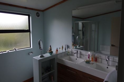 Photo of property in 86 Gladstone Road, Levin, 5571