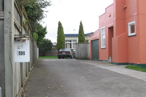Photo of property in 10 Heretaunga Street, Palmerston North, 4414