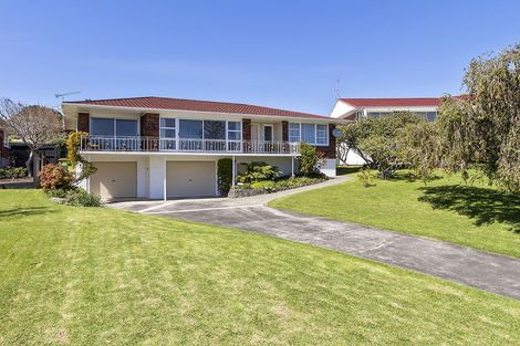 Photo of property in 70 O'halloran Road, Howick, Auckland, 2014