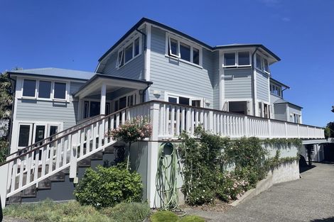 Photo of property in 5-7 Mahoe Street, Eastbourne, Lower Hutt, 5013