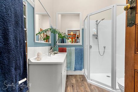 Photo of property in 17 Oparakau Road, Matakohe, 0594