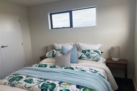 Photo of property in 12 Korowhiti Road, Clarks Beach, 2122