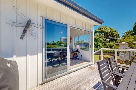 Photo of property in 2a Swordfish Avenue, Whiritoa, Whangamata, 3691