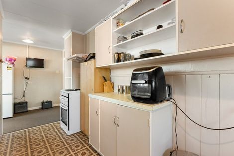 Photo of property in 15 Dawson Street, Pahiatua, 4910