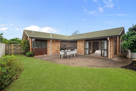 Photo of property in 3 Bryn Mawr Place, Albany, Auckland, 0632