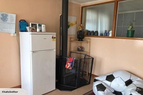 Photo of property in 9 Temuera Street, Otaki, 5512