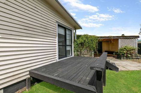 Photo of property in 10 Beeston Crescent, Manurewa, Auckland, 2102