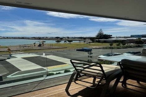 Photo of property in 307/7 Humber Street, Pandora, Napier, 4110