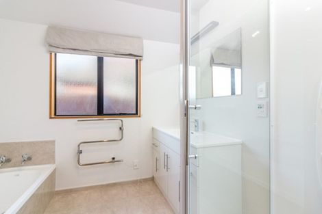 Photo of property in 2/8 Lovelock Street, Dallington, Christchurch, 8061