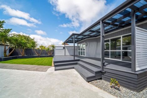 Photo of property in 306 South Road, Hawera, 4610