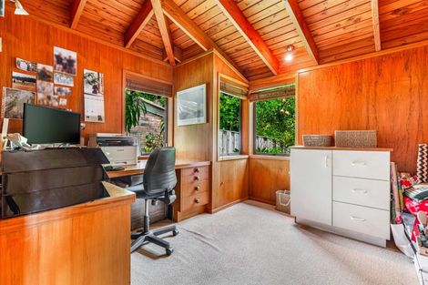 Photo of property in 3 Park Rise, Campbells Bay, Auckland, 0630