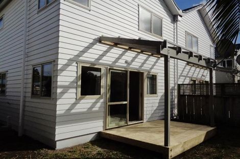 Photo of property in 8/103 Swanson Road, Henderson, Auckland, 0610