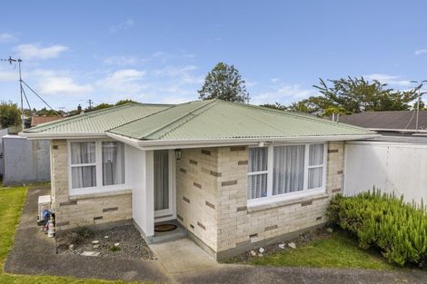 Photo of property in 3 Alice Place, Levin, 5510