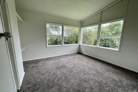 Photo of property in 13 Denyer Place, New Lynn, Auckland, 0600
