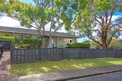 Photo of property in 98 Angelo Avenue, Howick, Auckland, 2014