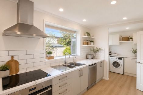 Photo of property in 7 Redwood Drive, Massey, Auckland, 0614