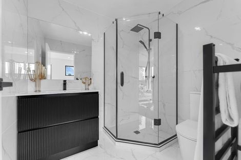 Photo of property in 16a Brandon Road, Glen Eden, Auckland, 0602