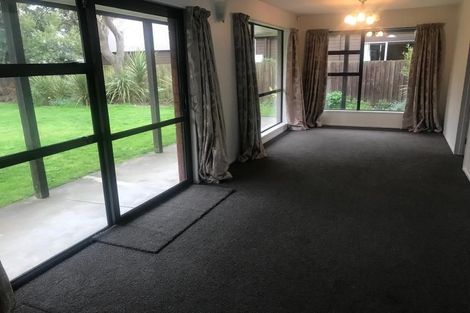 Photo of property in 10 Seneca Place, Burwood, Christchurch, 8083