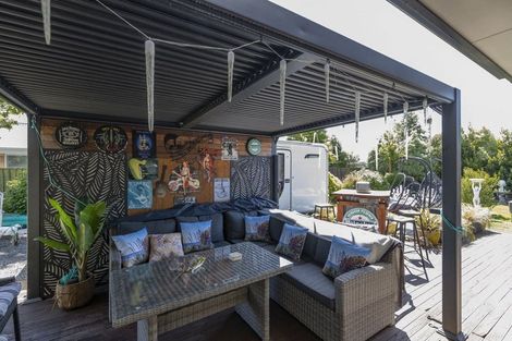 Photo of property in 18 Parkinson Place, Woodend, 7610