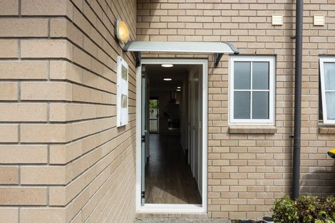 Photo of property in 61 Chiefs Court, Hamilton East, Hamilton, 3216